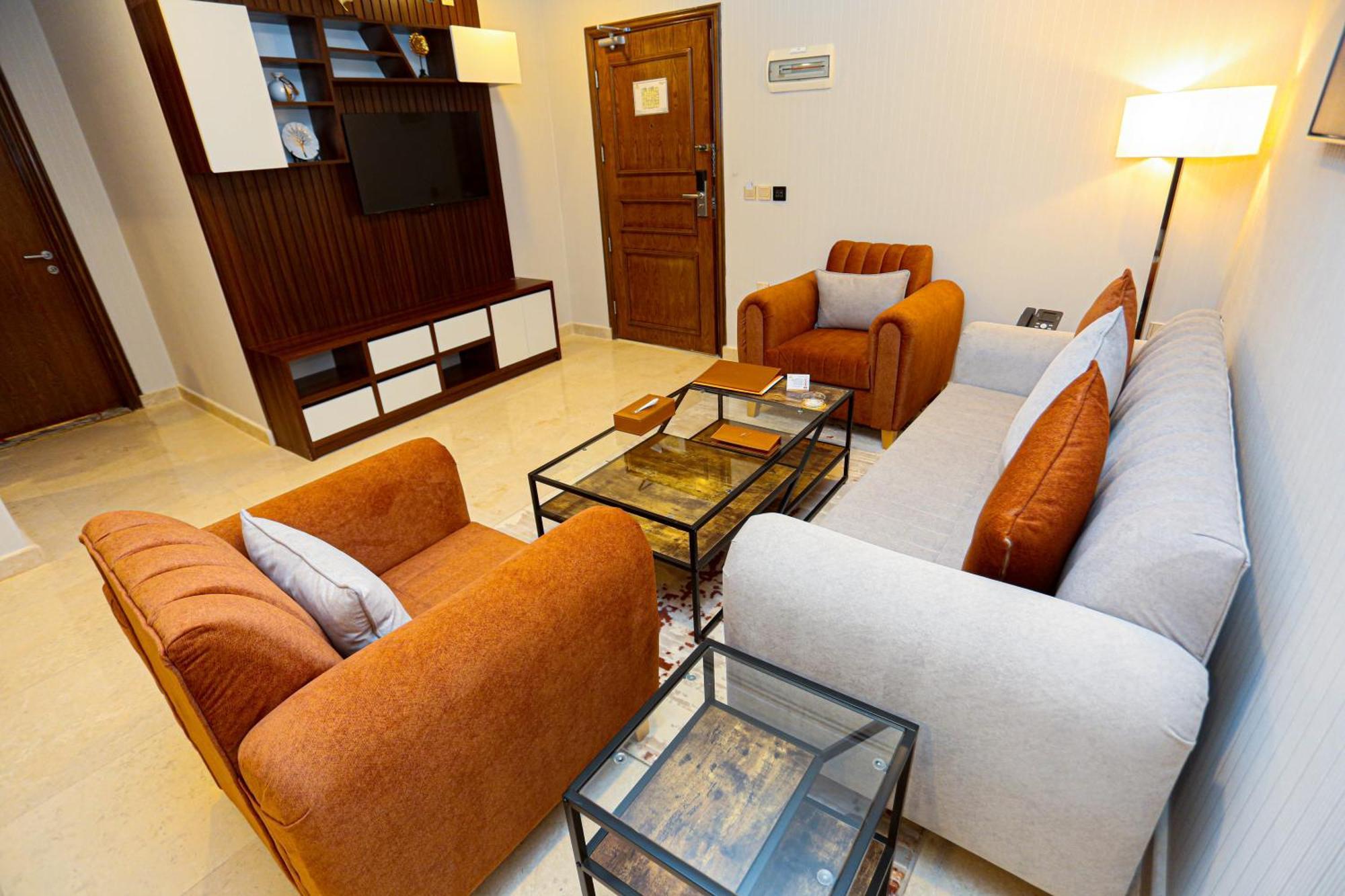 Tulip Plaza By Lpc Hotels & Resorts Hafar Al-Batin Exterior photo